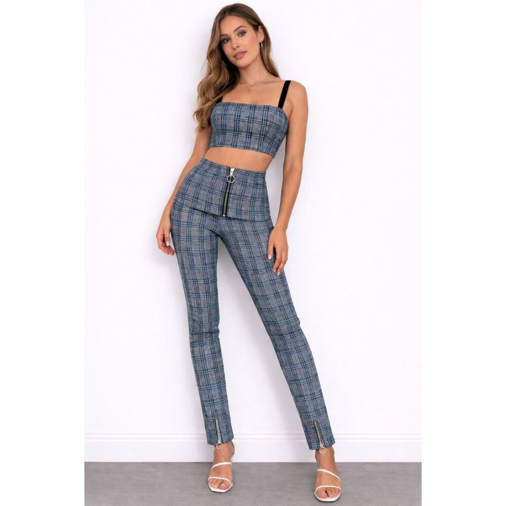 NWT $3K Three Piece Off White Plaid Top Matching Garter & Pants Set Blue Sz 4